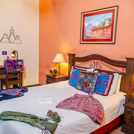 Hotel Casa Del Parque By Ahs Антигуа-Гватемала Экстерьер фото
