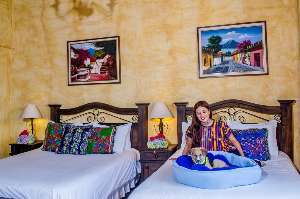 Hotel Casa Del Parque By Ahs Антигуа-Гватемала Экстерьер фото